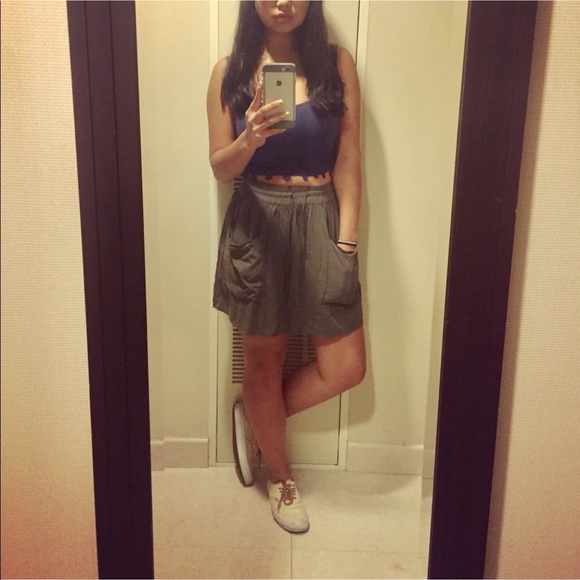 Floral Print Garage Skirt - Picture 5 of 5